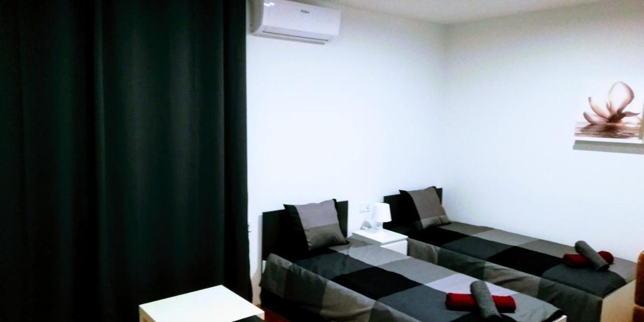 Pula Center Green Park Apartments And Rooms Exterior foto